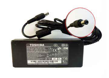   CARGADOR NOTEBOOK REPLICA TOSHIBA 65W 19V 5.5x2.5mm *